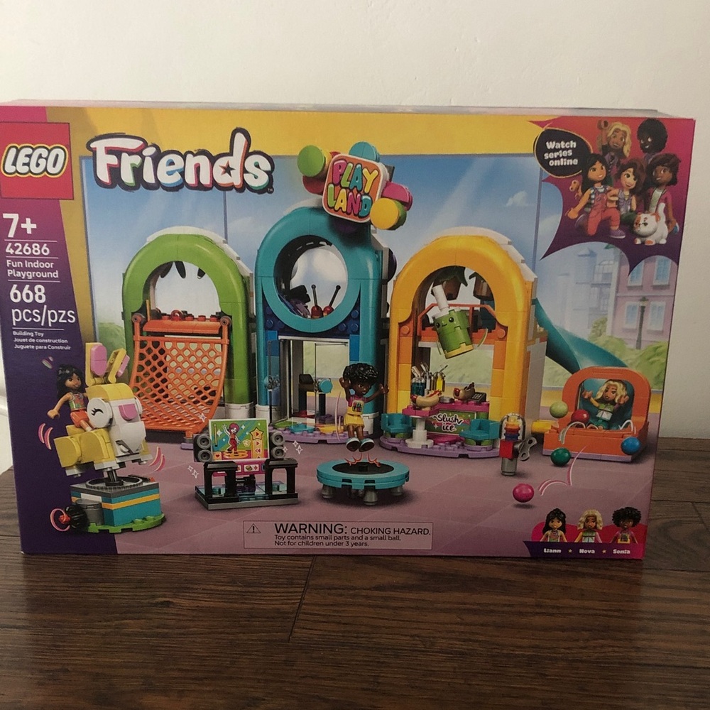Lego friends fun indoor playground 42686